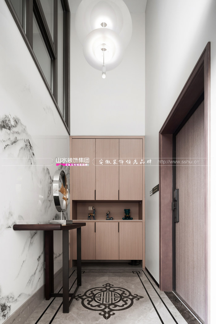240㎡新中式新居，挑空复式，用材质和细节构筑东方美学空间