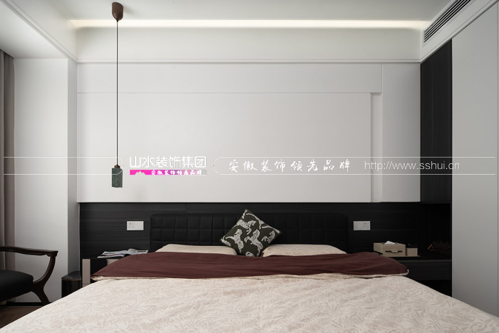 300㎡禅意中式，以简胜繁，大面积留白塑边角之景，东方美学盈满空间
