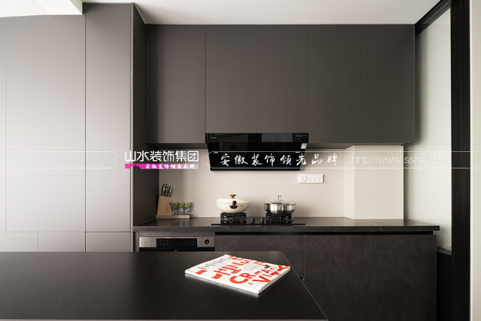 140㎡现代极简风新居，做减法设计，多元素演绎极致简约之美