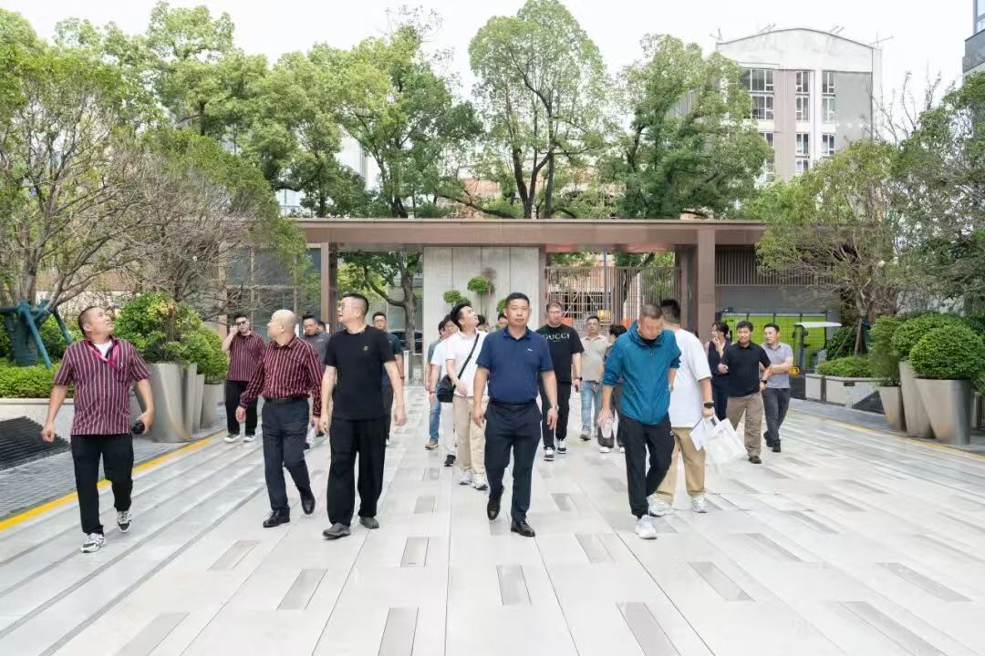 1757056501264098.jpg