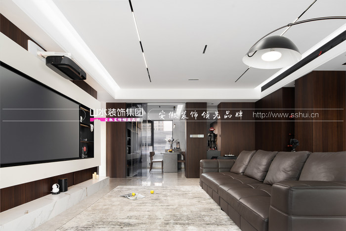 138㎡現(xiàn)代輕奢風(fēng)，高階審美被具象化，多元空間演繹不凡生活
