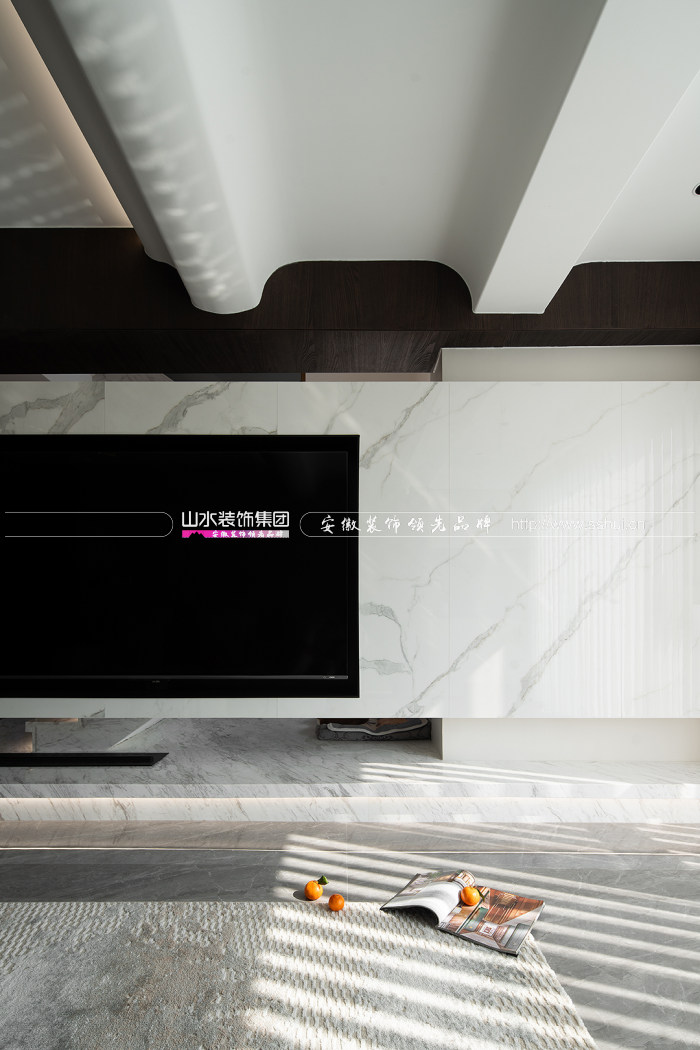 450㎡現代風頂復,石材與木質碰撞,光與影描摹空間的秩序之美 450㎡現代風頂復,石材與木質碰撞,光與影描摹空間的秩序之美