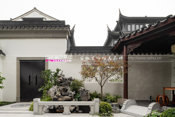 300㎡現(xiàn)代中式原木風，精準還原，將山水禪意揉進生活日常